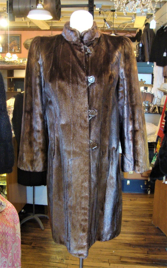 SALE!  Vintage Late 1930's/Early 1940's Fur Coat … - image 3