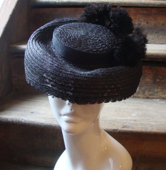 Vintage 1930's 1940's Black Cello Straw Tilt Hat w