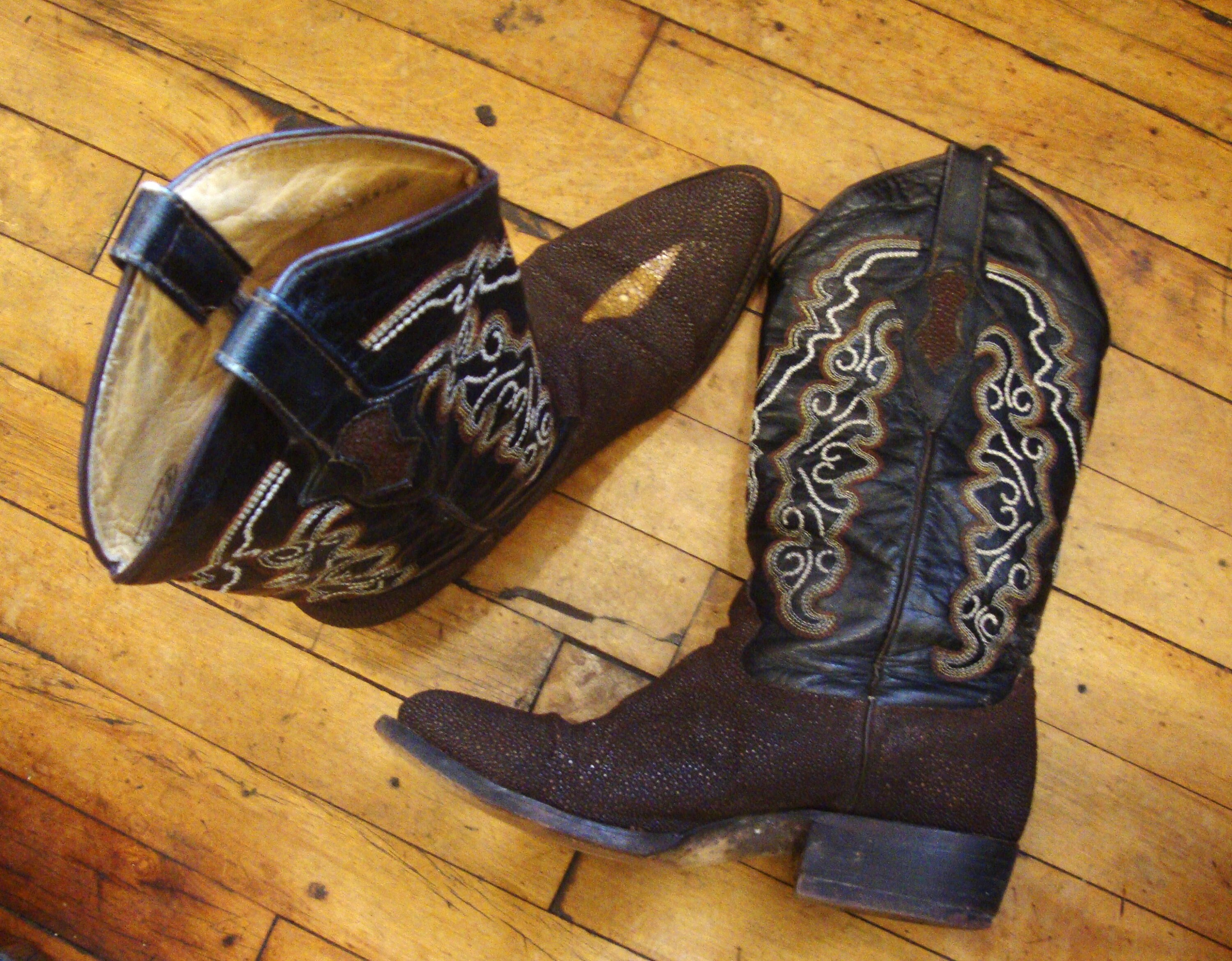 トニーラマ エキゾチックウエスタンブーツ 鮫革 カウボーイブーツ