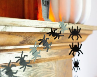 Halloween Garland, Black Spider Garland, Halloween Party Decor, Spooky Holiday Party Supplies, Spider Banner, Halloween Home Decor