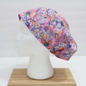 Women&#39;s Modern Floral Butterfly Scrub Hat, Pink and Purple Flower Euro Style Scrub Hat, Adjustable Toggle, Fitted Surgical Cap ,OR Nurse Cap