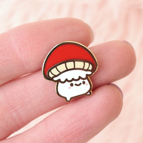 I’m Baby Mushroom Enamel Pin // Mini pin, mignon, kawaii, nature, extérieur, smol, petit, champi, cadeau