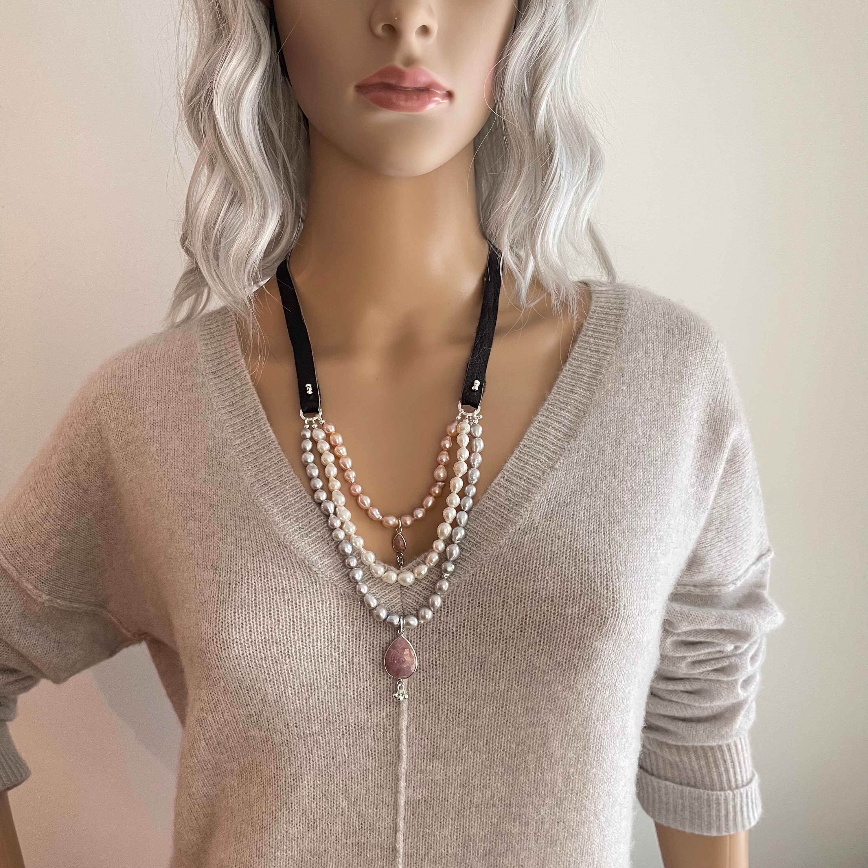 ブレスレット LESS IS MORE baby baroque pearl necklace Baroque Bébé - Silver, Peach, White Baby Baroque Pearl 3
