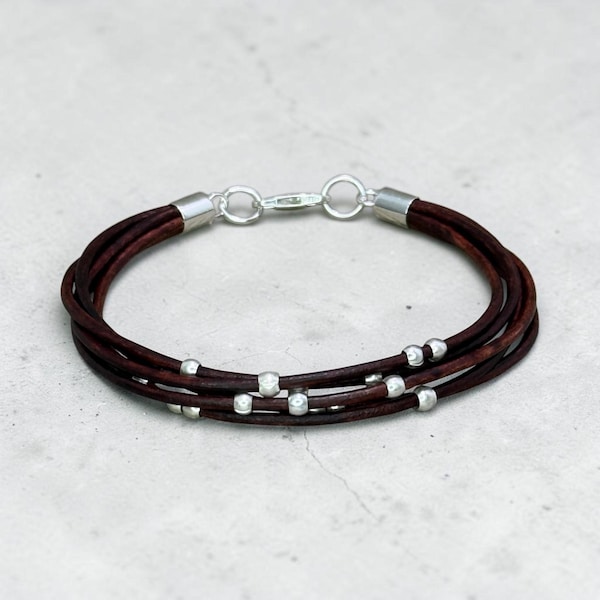 Bracelet Constellation à plusieurs rangs en cuir – Fermoir en argent sterling, perles en argent pur