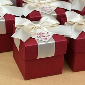 Champagne & Burgundy Wedding Wedding favor boxes with satin ribbon bow and personalized tag. Elegant wedding favor candy box, Bonbonniere