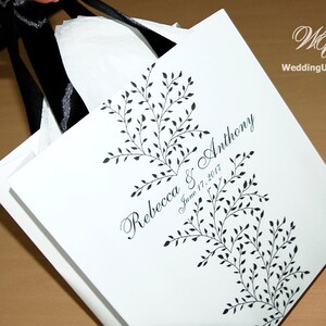 20 Custom Wedding gift Bags with satin ribbon and names - Elegant Black & White Wedding gift Bags - Custom Personalized Wedding Gift bag