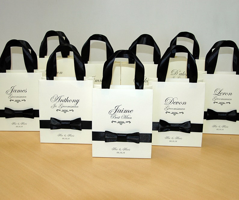 Bridesmaid and groomsman gift bag Elegant Personalized bags | Etsy