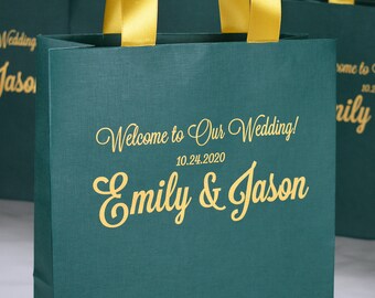 100 Wedding Welcome Bags with satin ribbon handles and names. Elegant Personalized Emerald Green & Gold wedding favors for your guests
