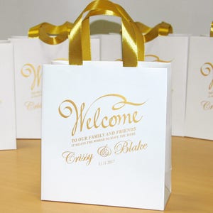 30 Gold Wedding Welcome Bags with satin ribbon handles & your names To family and friends! Personalized bags for wedding favors for guests