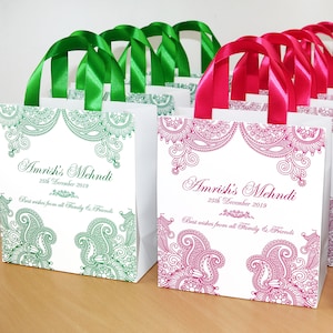 25 Elegant Wedding Welcome bags for wedding favor for guests, Personalized Mehndi design bags with red satin ribbon handles and your names