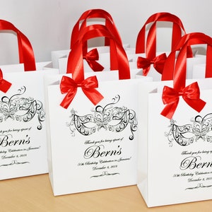 25 torebek na przyjęcie urodzinowe z satynową wstążką, kokardą i Twoim imieniem, szykowne spersonalizowane maski karnawałowe, torby na upominki dla gości