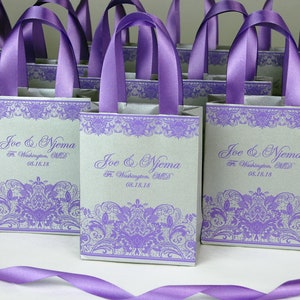 35 Silver wedding welcome bags with Lavender satin ribbon & custom names, Personalized Wedding Party gift bags for wedding favors for guests