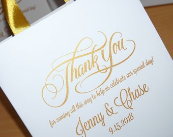 35 Gold Wedding Welcome Bags with satin ribbon handles and your names, Personalized wedding thank you favors for wedding guests