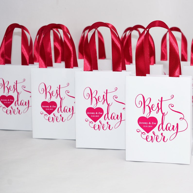 30 Personalized Wedding favor gift bags for hotel guests Etsy
