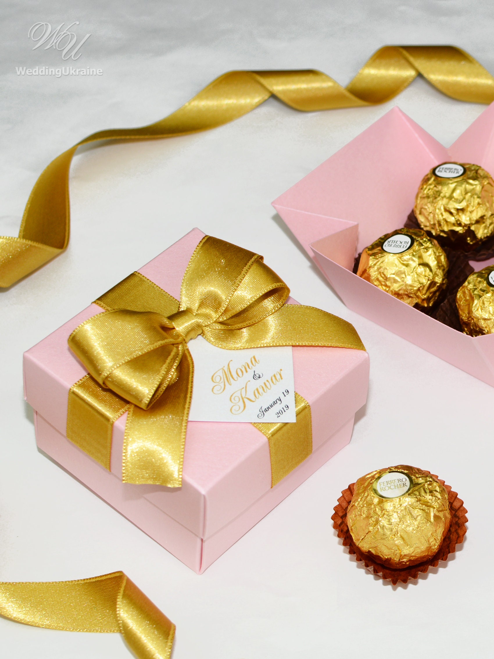 Light Pink & Gold Wedding Favor Boxes With Satin Ribbon Bow and Custom ...