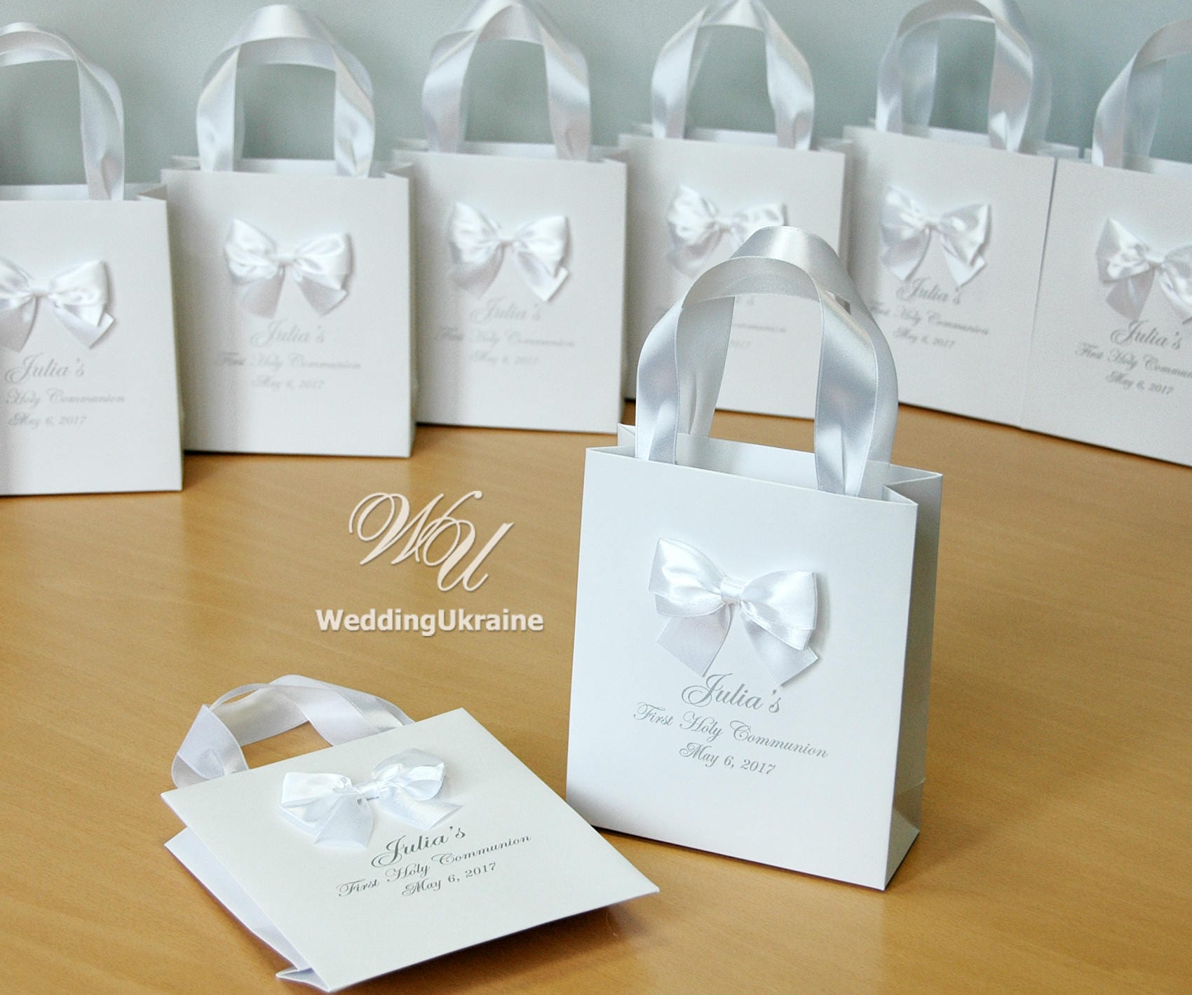 25 First Communion Favors Gift Bags With Satin Ribbon, Bow and Custom Name  Elegant Personalized 1st Communion Gift for Girls or Boys - Etsy