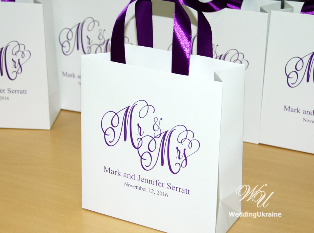 30 Wedding Gift Bags With Purple Satin Ribbon and Custom Names - Etsy
