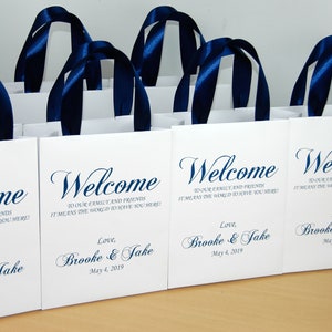 25 Navy Blue Wedding Welcome bags for favor for guests, Elegant Personalized Gift Bag with satin ribbon handles and your names, goodie bags