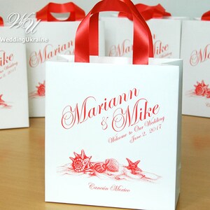 25 Coral Wedding Welcome Bags with satin ribbon and names - Beach Wedding theme - Welcome to Our Wedding - Personalized Wedding favors
