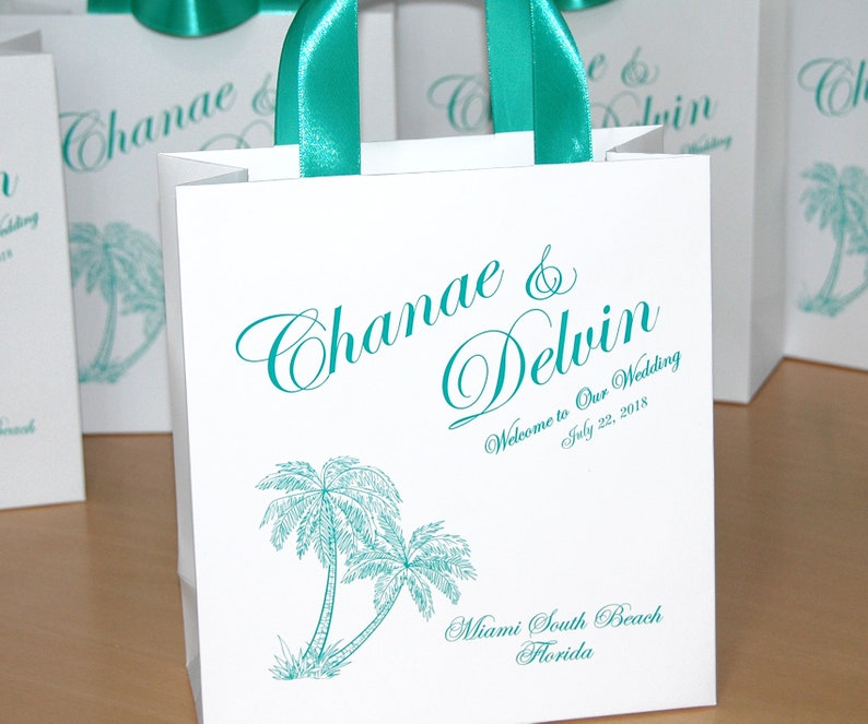35 Mint Wedding Welcome Bags with satin ribbon /& your names Personalized Beach Wedding gifts and favors bag for guests Elegant Wedding favor