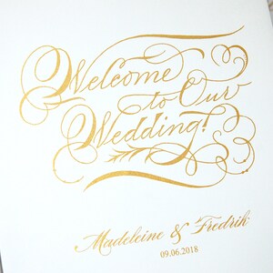 30 Gold Wedding Welcome Bags with satin ribbon handles & your names, Personalized Wedding Calligraphy, Elegant wedding favor for guests