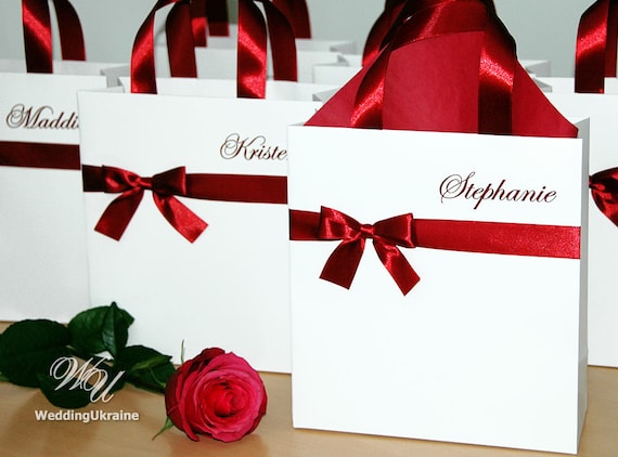 Personalized Gift bags - Bridesmaid's Gifts - Bridal Party Gift Bags - Elegant bag for party favors with satin ribbon, bow and your name