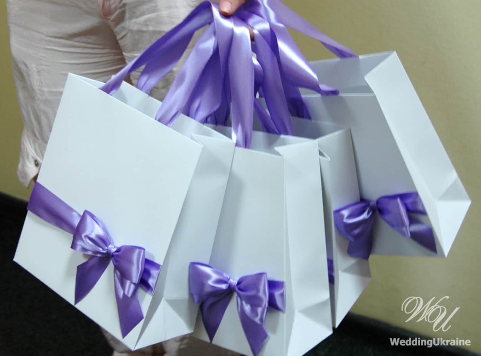 20 Gift Paper Bags with satin ribbon handles and big bow Etsy