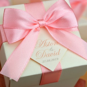Ivory & Blush Wedding favor box, Wedding Bonbonniere with satin ribbon bow and your names Personalized weddings favor candy boxes for guests