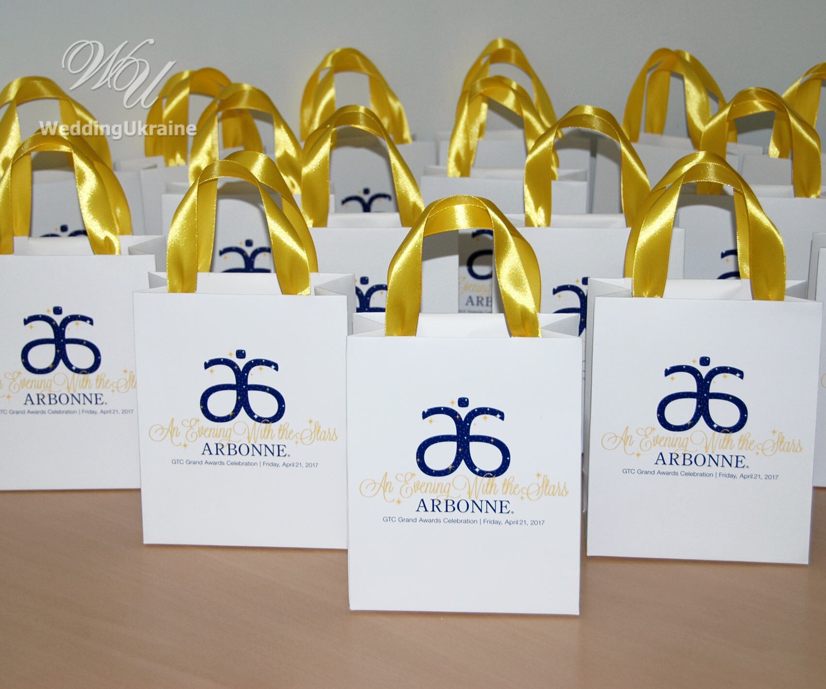 50 Elegant Gift Bags With Satin Ribbon Handles 2color Print Etsy UK