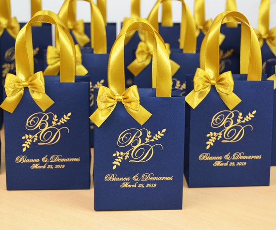 25 Birthday Party Favor Bags With Gold Satin Ribbon Handles, Bow and Your  Name, Elegant 55th and Fabulous Rose Gold Personalized Gift Bags 