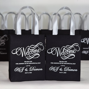 25 Elegant Wedding Welcome bags for favor for guests, Personalized Gift Bag with Silver satin ribbon handles and your names, goodie bags