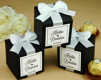Personalized wedding favor boxes for guests. Elegant Wedding bonbonniere. Personalized Candy box with satin ribbon, bow and custom tag.