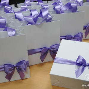 20 Sacchetti regalo in carta con manici in nastro di raso e grande fiocco - Eleganti sacchetti di benvenuto per matrimonio - Sacchetti regalo di benvenuto - Bianco e lavanda