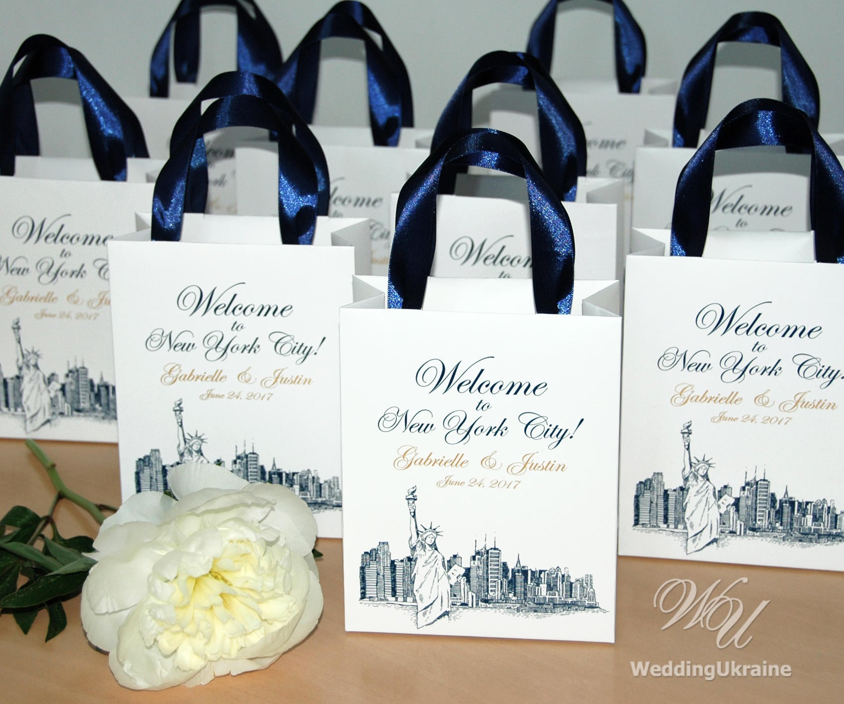 35 Welcome to NYC Wedding Bags With Navy Satin Ribbon