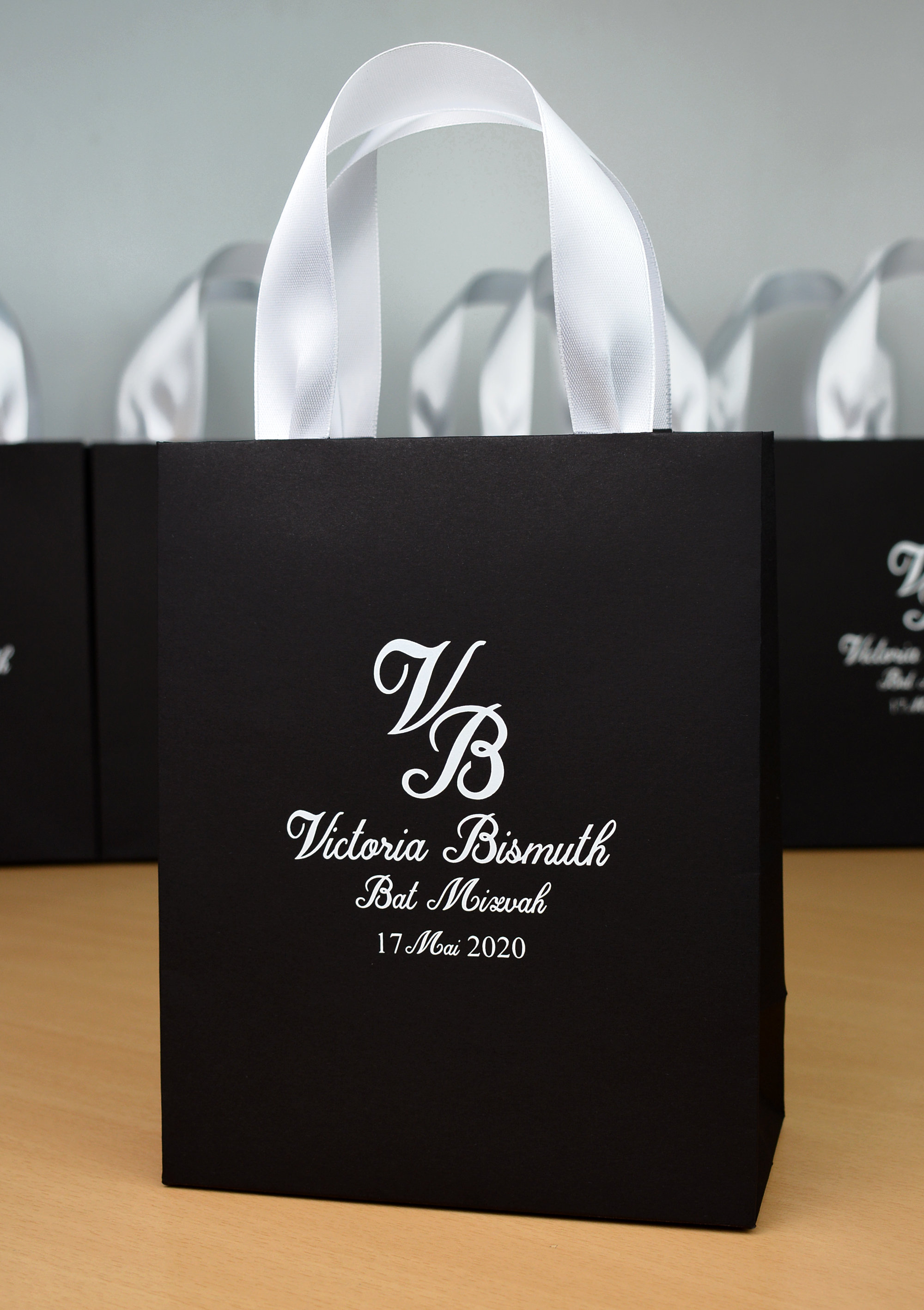 25 Bat Mitzvah gift bags with satin ribbon handles and your Etsy