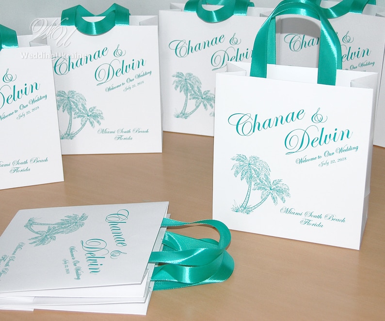 35 Mint Wedding Welcome Bags with satin ribbon /& your names Personalized Beach Wedding gifts and favors bag for guests Elegant Wedding favor