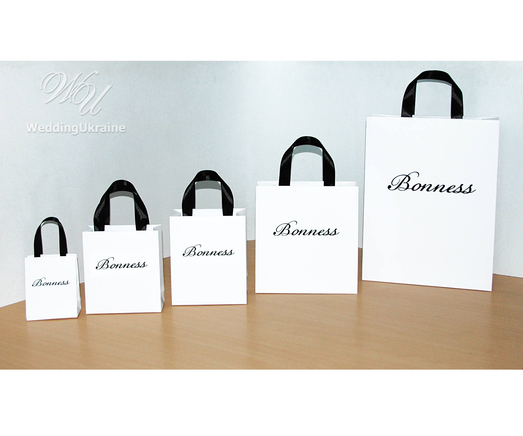 Custom gift bags with logo top