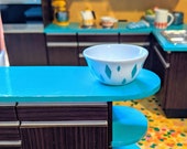 Dollhouse miniature Pyrex quot Turquoise Diamonds quot ceramic bowl 1 6 or 1 12 Scale.