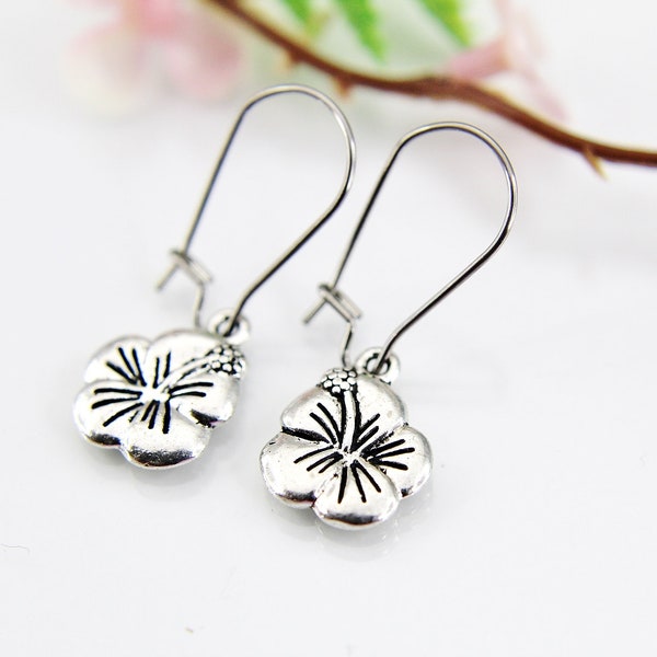 Hibiscus Drop Earrings