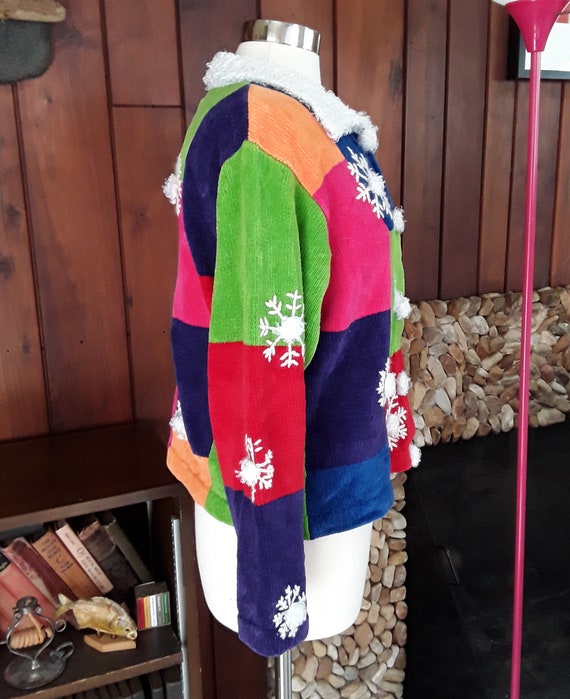 Colorful Patchwork Style Sweater with Snowflakes … - image 2