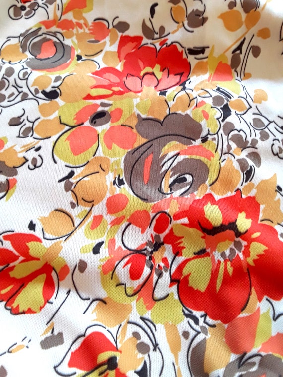 Casual, Psychedelic, Orange and Brown Floral Fron… - image 8