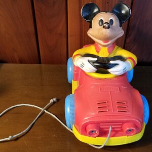 Disney&#39;s Mickey Mouse &quot;Pull Mees&quot; Pull Car by Kohner, 1973