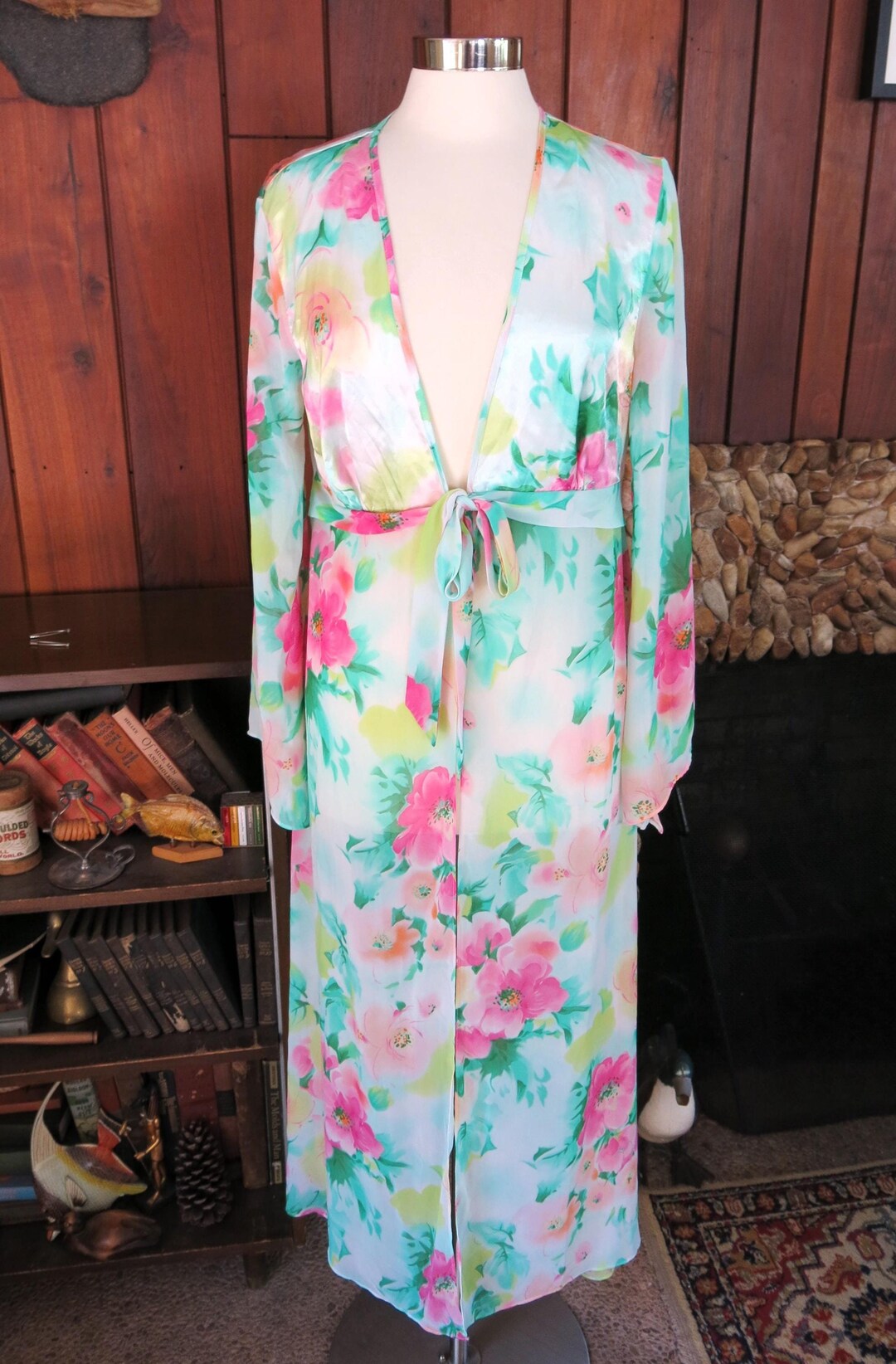 Flowy Floral Robe With Satiny Top Panels by Delicates, Size M - Etsy