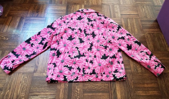 Black and Pink Daisy Jacket with Beaded Flowers b… - image 8