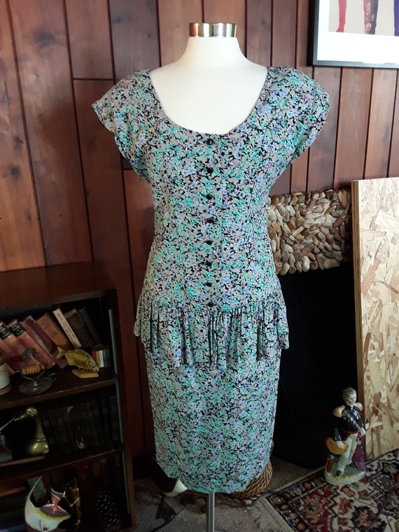 Floral Drop-Waist Peplum Pencil Dress by E.D. Michaels, Size 7/8 Floral Drop-Waist Peplum Pencil Dress by E.D. Michaels, Size 7/8