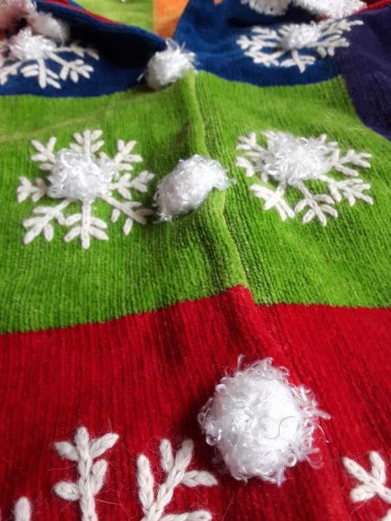 Colorful Patchwork Style Sweater with Snowflakes … - image 6