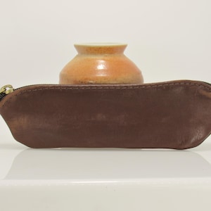 Handmade Brown Leather Pen Case, Keep your bags clean by putting your pens in a case. Local Artisan made Leather Case.  Free Shipping.