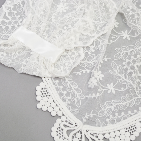 Serbian Orthodox Wedding Peskir -  Embroidered Lace Trimmed Serbian Hand Tie Cloth | Dahlia