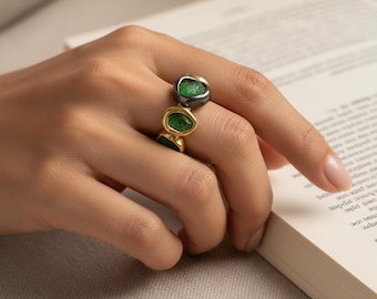 Tsavorite Green Stone Ring | Mixed Metal Minimalist Jewelry | Organic Boho Style Ring | Modern Black Gold Multi-Gemstone Statement Jewelry