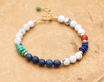 Gemstone beaded bracelet // lapis lazuli bracelet // beaded boho bracelet // turquoise bracelet // howlite bracelet // stackable bracelet